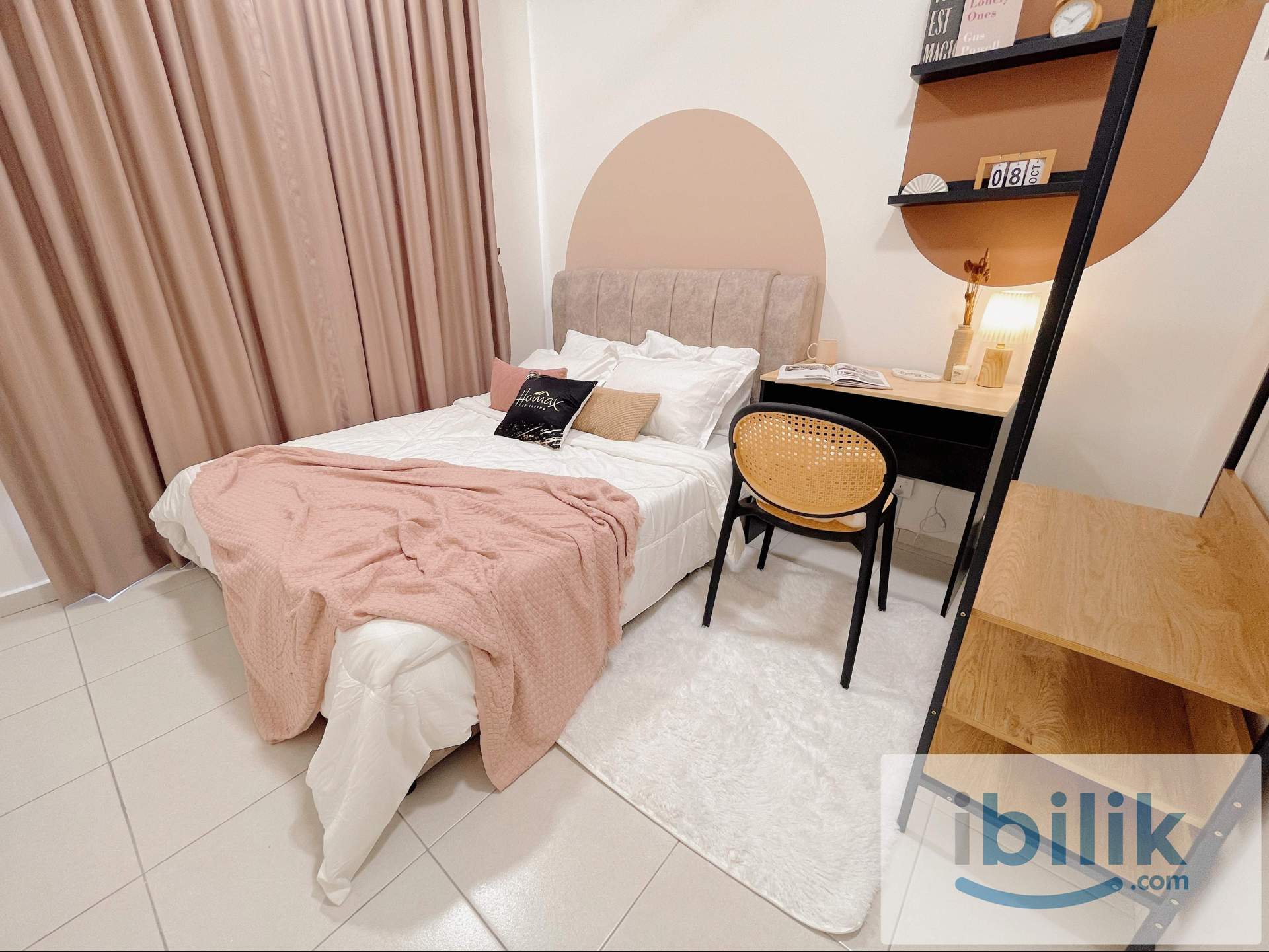 [FEMALE UNIT] Medium Room at Pixel City Sentral 2mins Walk to LRT Salak Selatan - Image 1