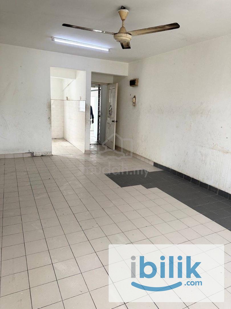 ASTANA Mutiara Master Room for Rent - Image 2