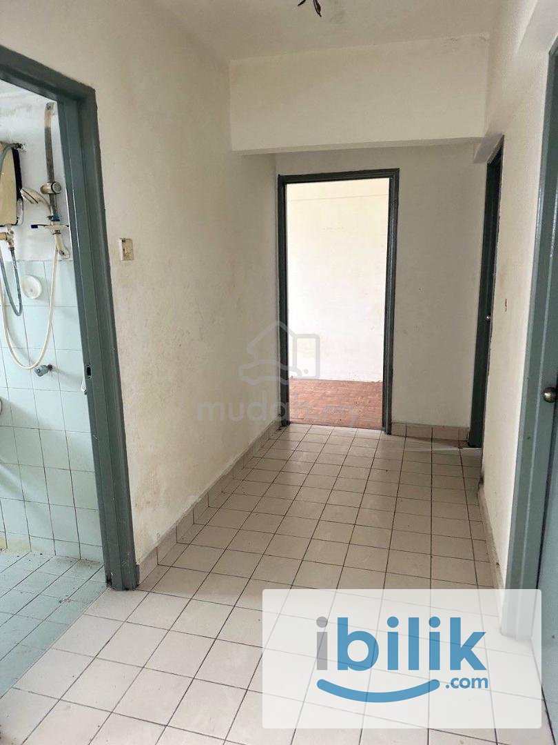 ASTANA Mutiara Master Room for Rent - Image 8