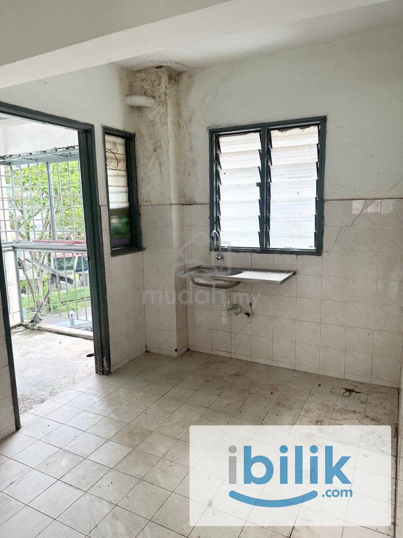 ASTANA Mutiara Master Room for Rent - Image 9