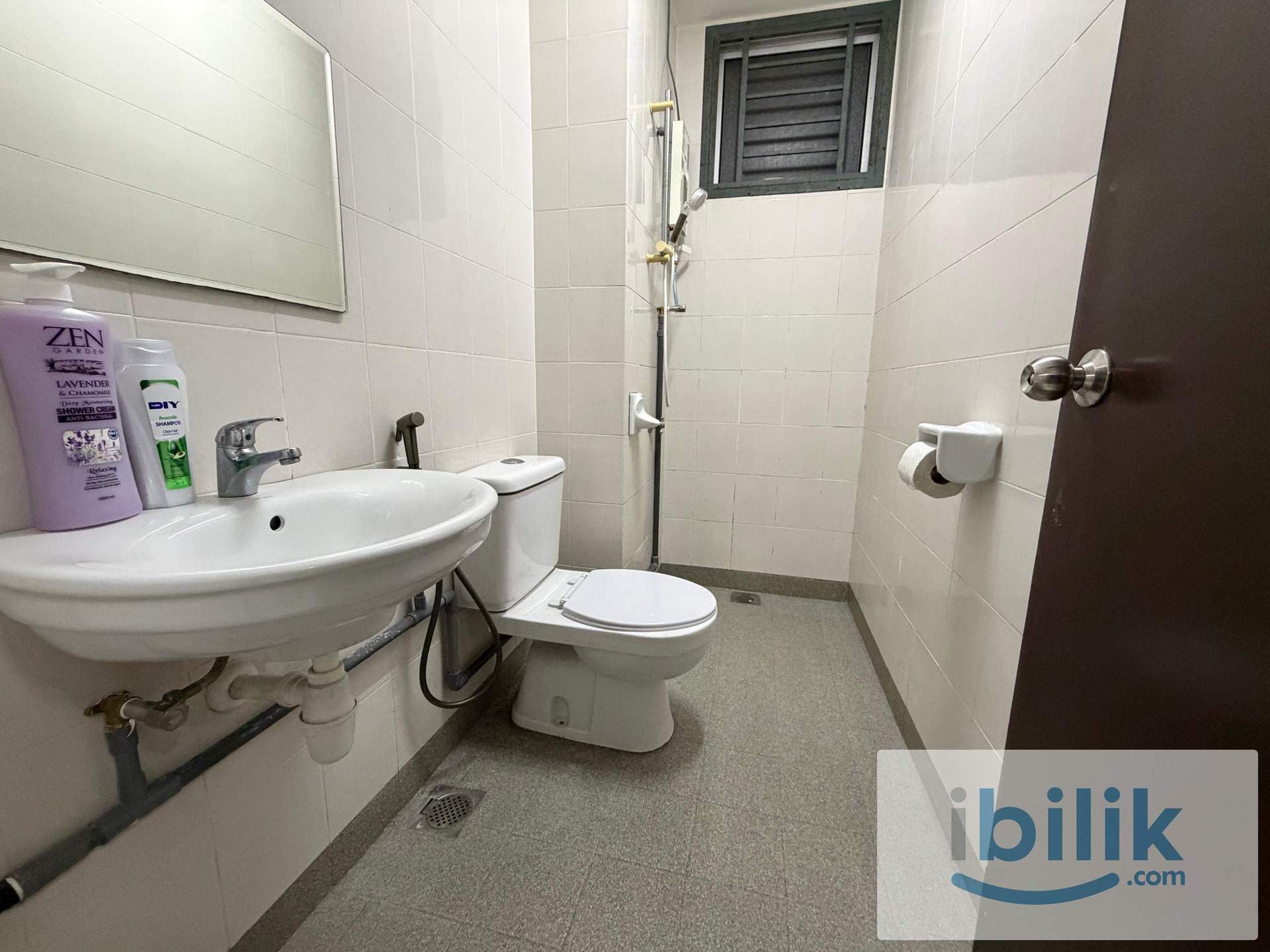 Casa Tiara Serviced Apartment Subang Jaya Near Lrt And Ktm Station - Image 3