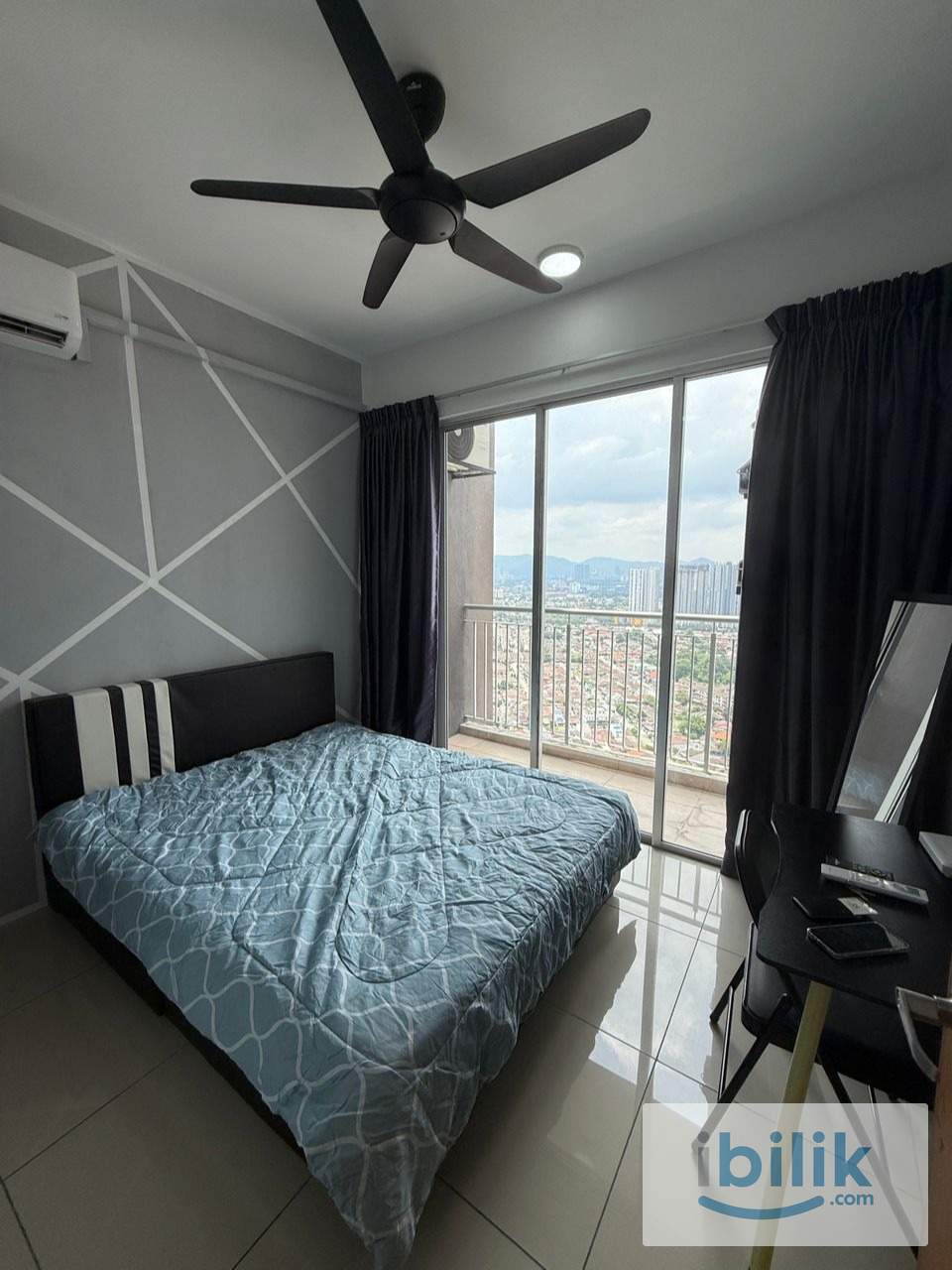 PV18 SETAPAK BALCONY ROOM FOR RENT - Image 1