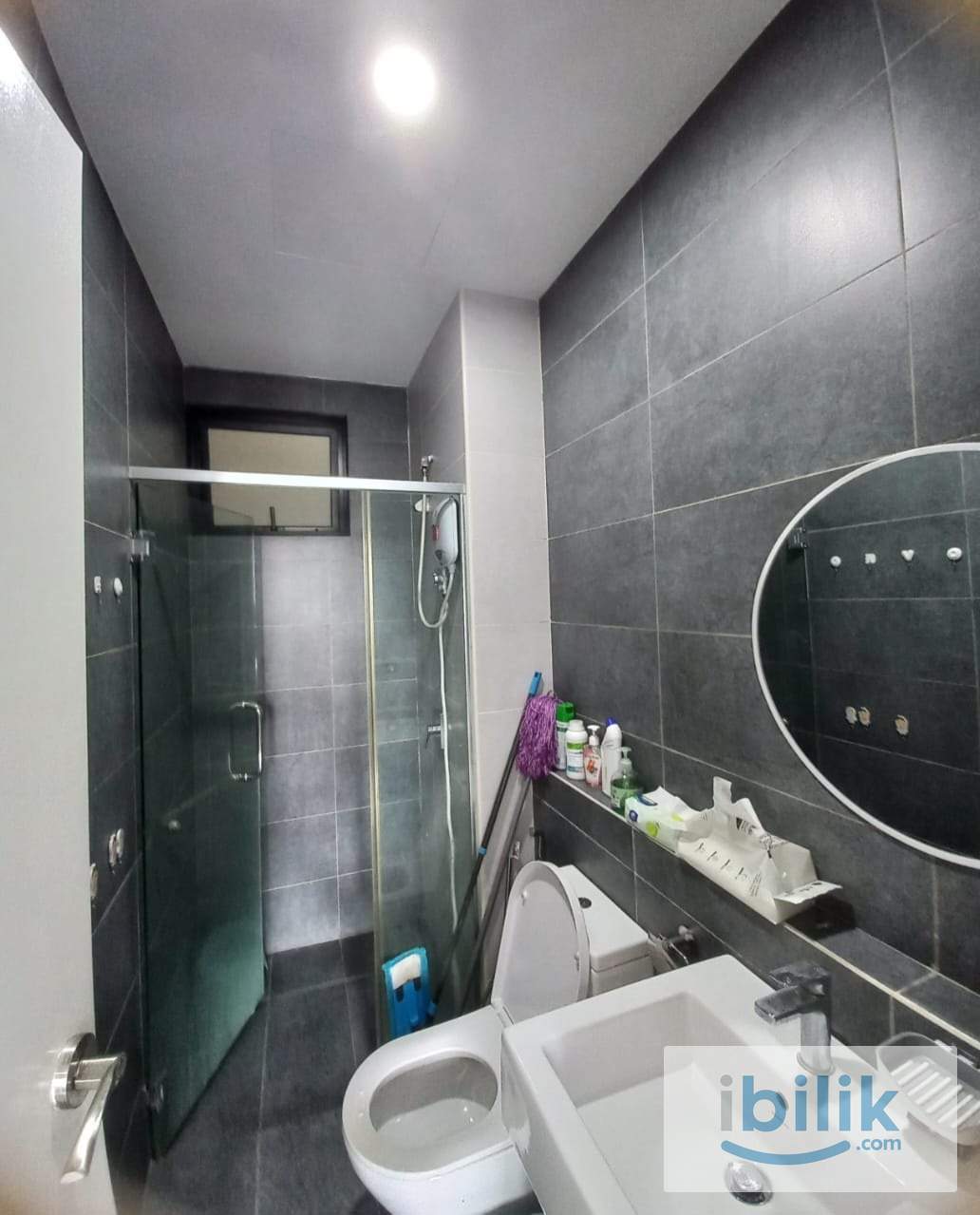LAVILE Maluri Cheras, MASTER ROOM for RENT! 主人房出租...MRT Maluri  - Image 5