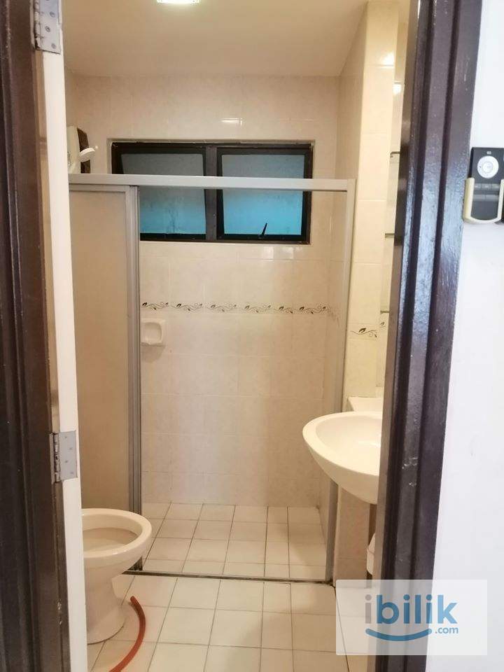 FEMALE MASTER ROOM AT PELANGI UTAMA Bandar utama - Image 7