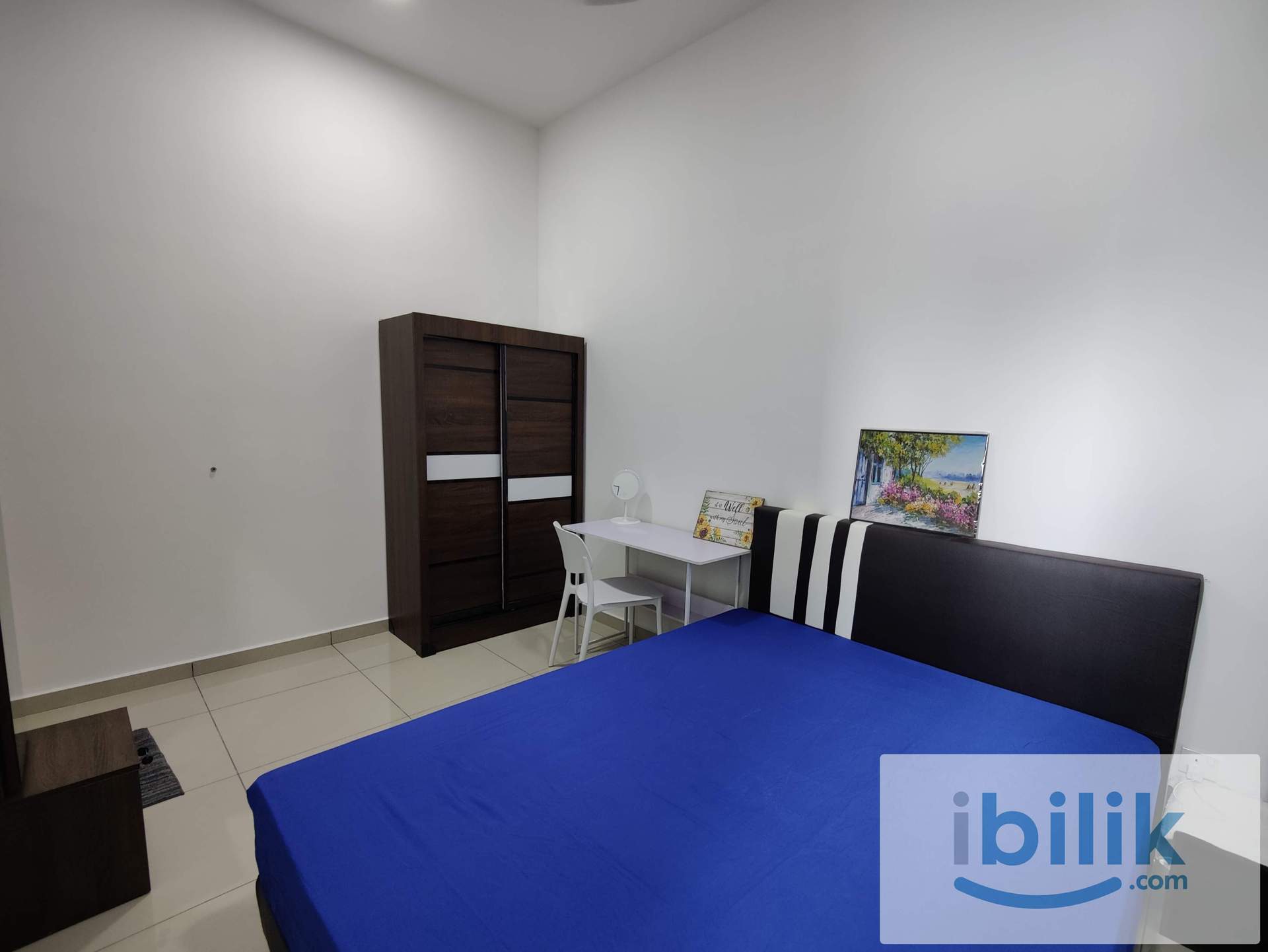 B11 Parkland Residence,Middle Female Room,Covered Link Bridge To MRT Batu 11 Cheras - Image 1