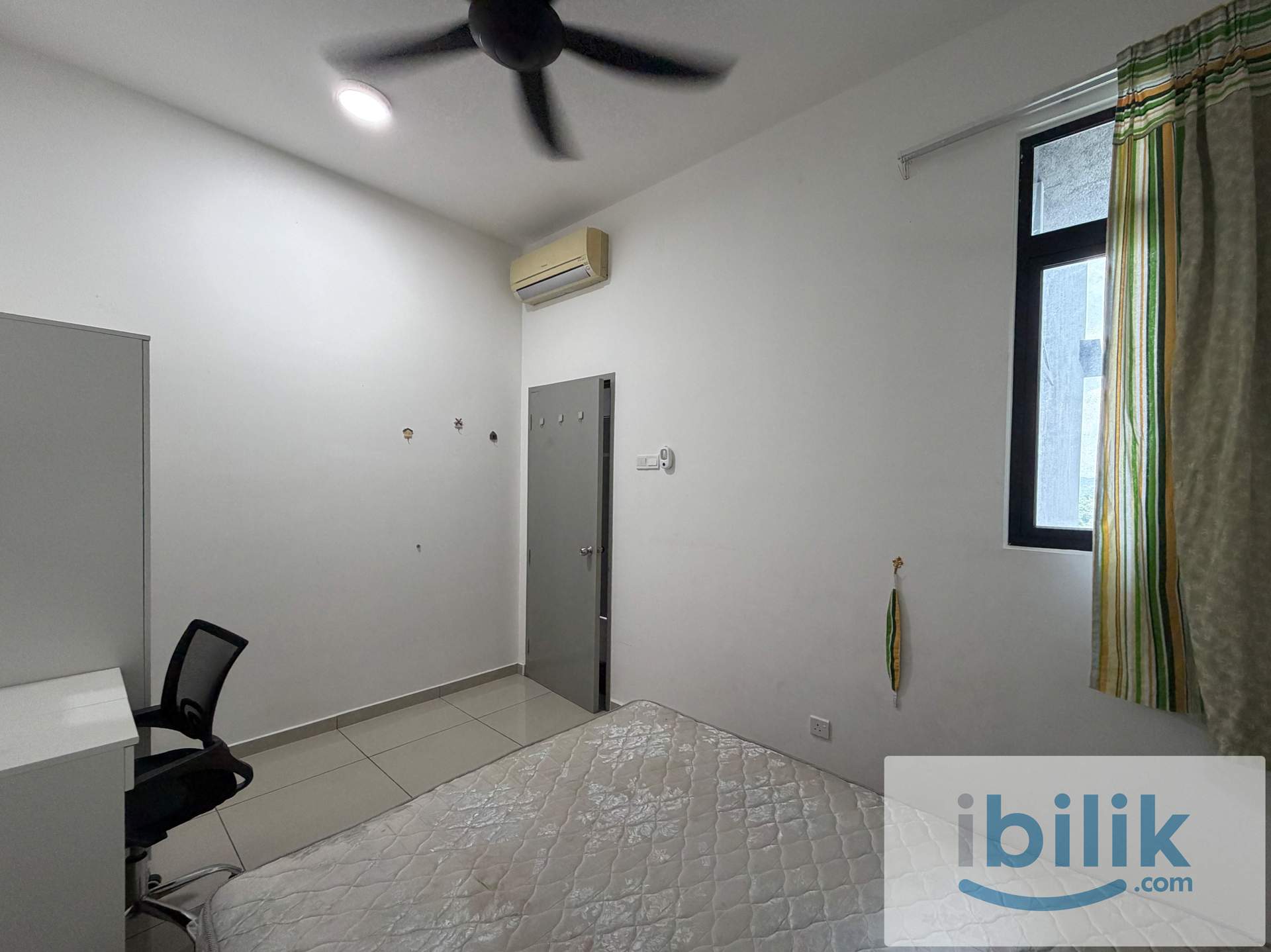 Mixed Gender,Free Utilities,Actual Unit,Walking Distance To MRT Batu 11 Cheras - Image 3