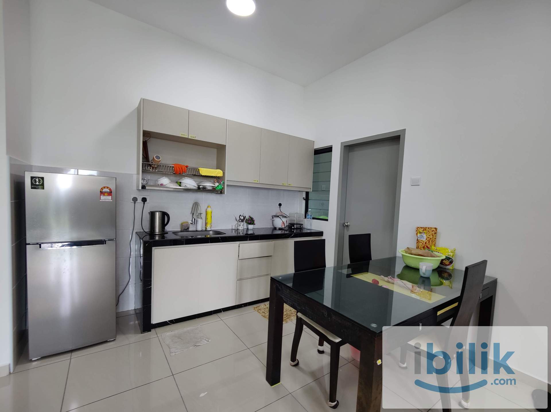Mixed Gender,Free Utilities,Actual Unit,Walking Distance To MRT Batu 11 Cheras - Image 5