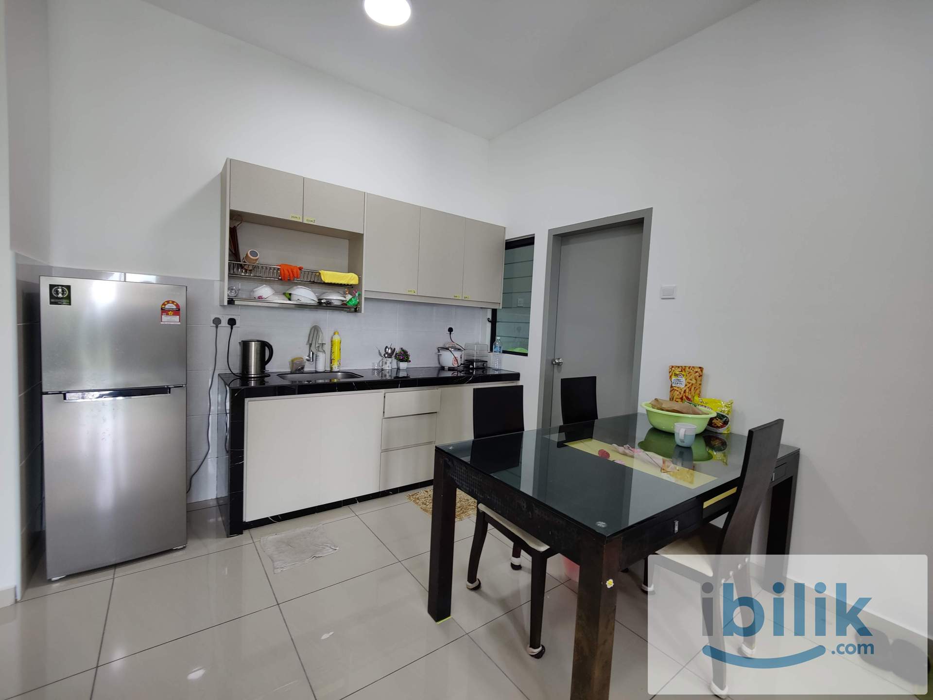 B11 Parkland Residence,Middle Room,Mixed Gender,Free Utilities,Walking Distance To MRT Batu 11 Cheras - Image 4