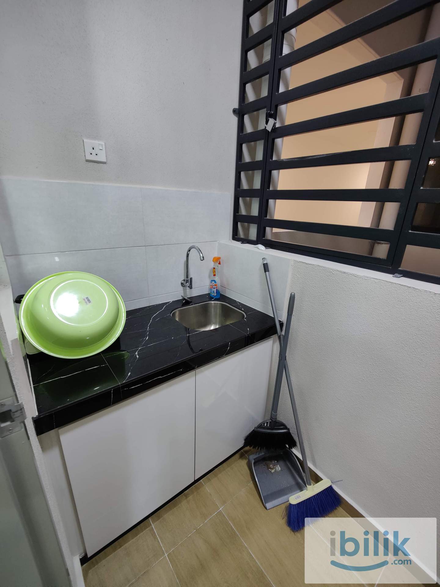 B11 Parkland Residence,Middle Room,Mixed Gender,Free Utilities,Walking Distance To MRT Batu 11 Cheras - Image 5