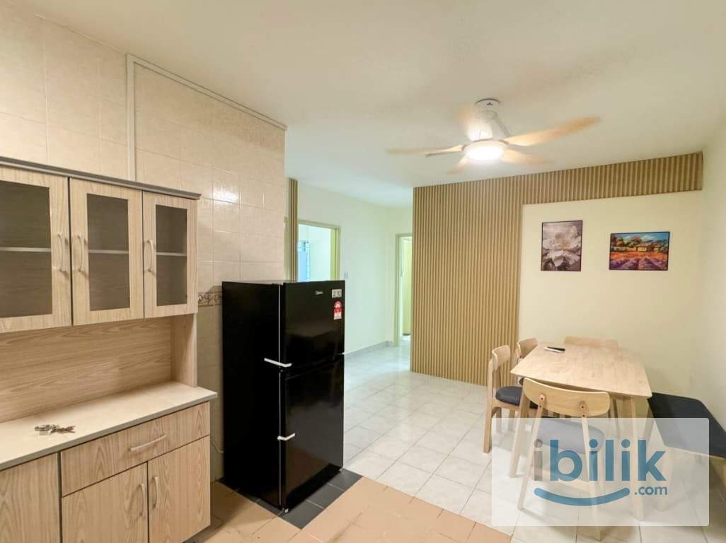 Brand New Master Room @Flora Damansara Block F (Female Only) - Image 2