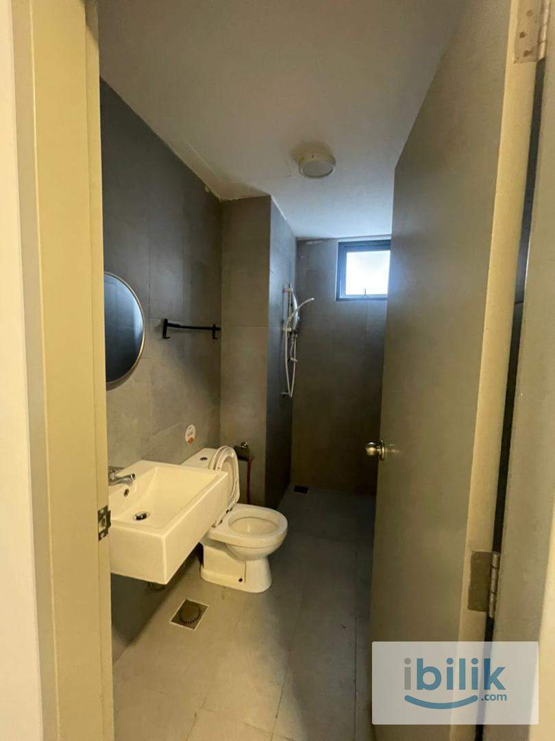 | M Vertica | Near LRT & MRT Maluri, Mixed Unit Single Room Rent - Image 2