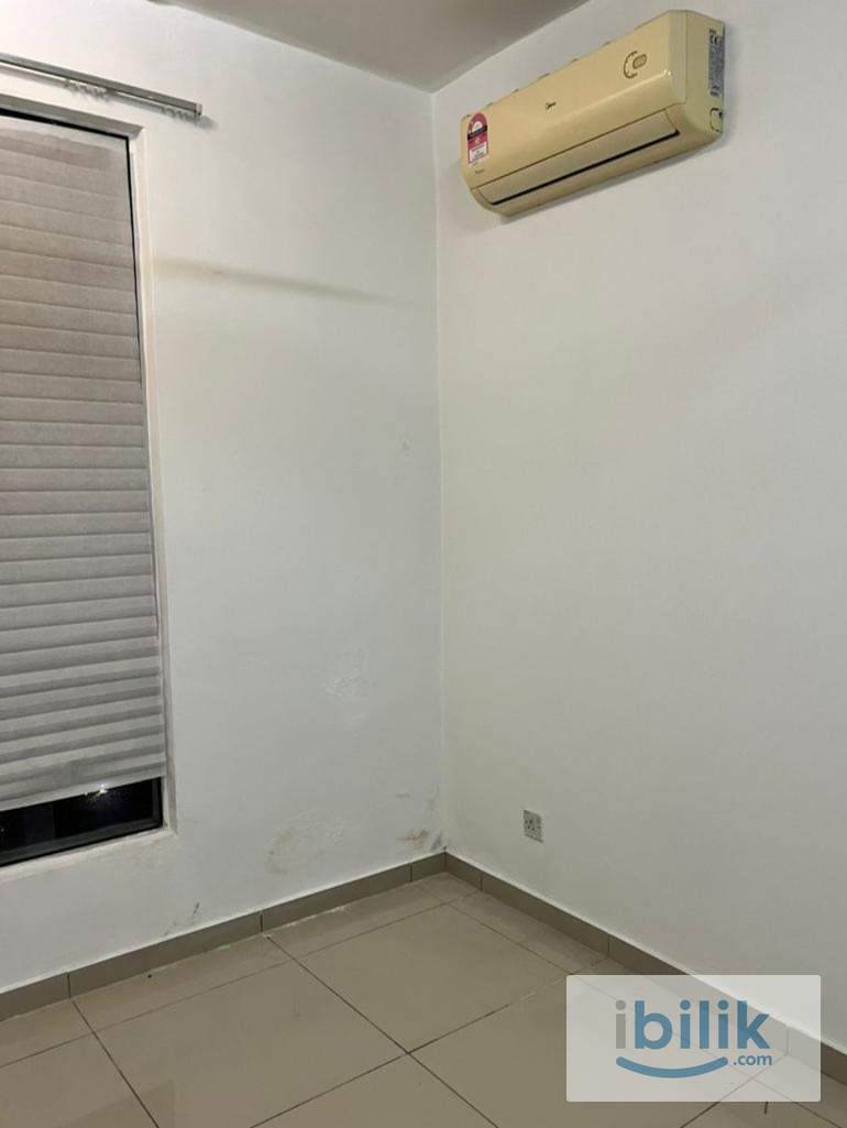 Master Room at 1120 Park Avenue, PJ South - Image 2