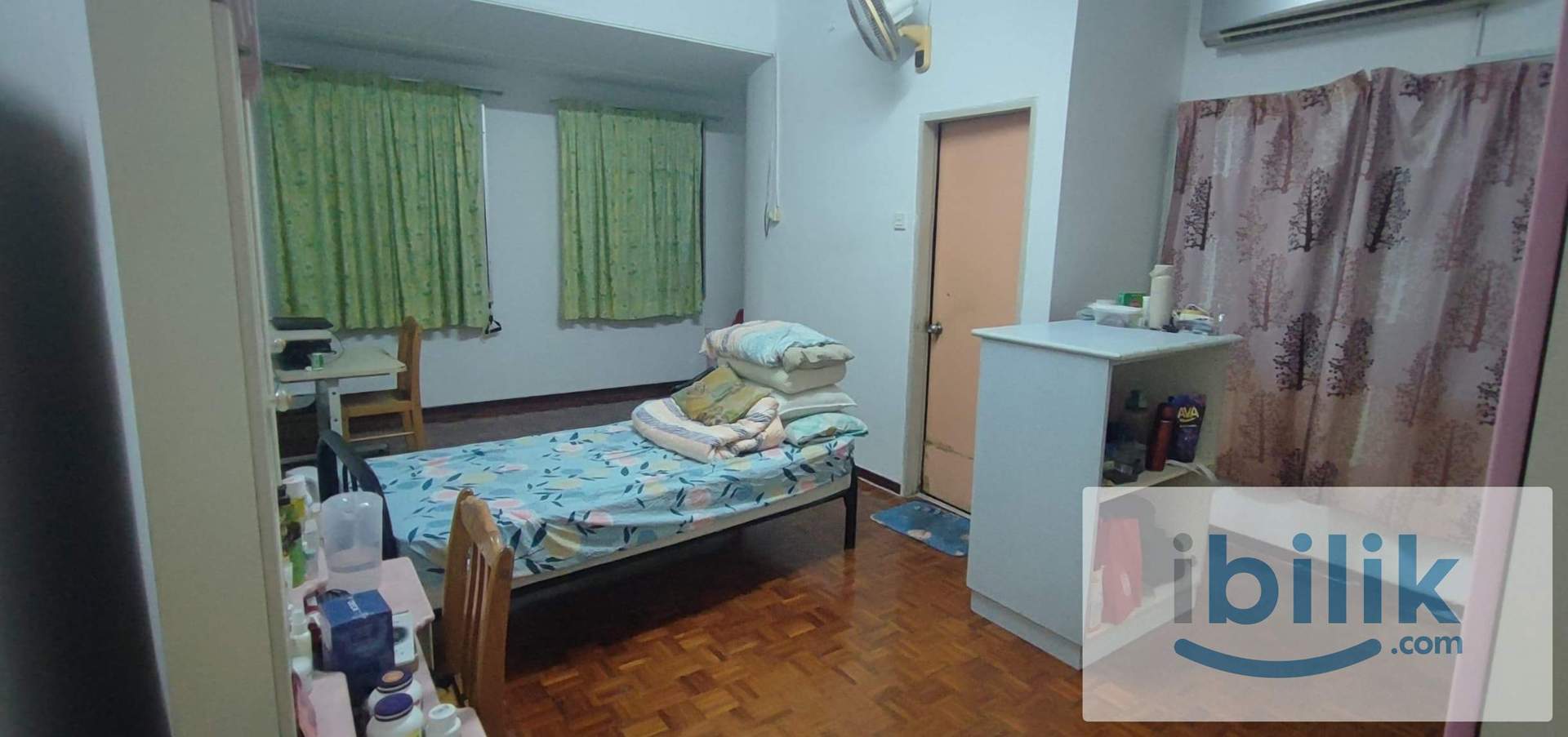 Master bedroom in SS4C Double-Storey Terrace House - Image 2