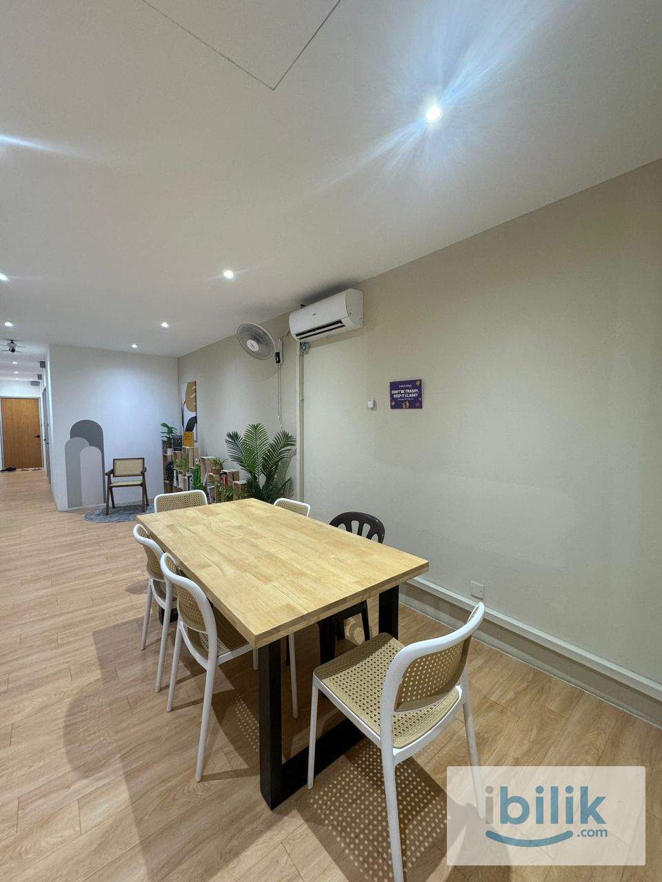 Zero deposit immediate move in near lrt pudu low price rm300 (booking) - Image 1