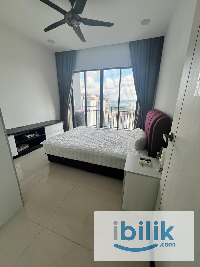 MEDIUM ROOM FULLY FURNISHED(FEMALE UNIT)DIRECT LINK TO LRT - Image 9