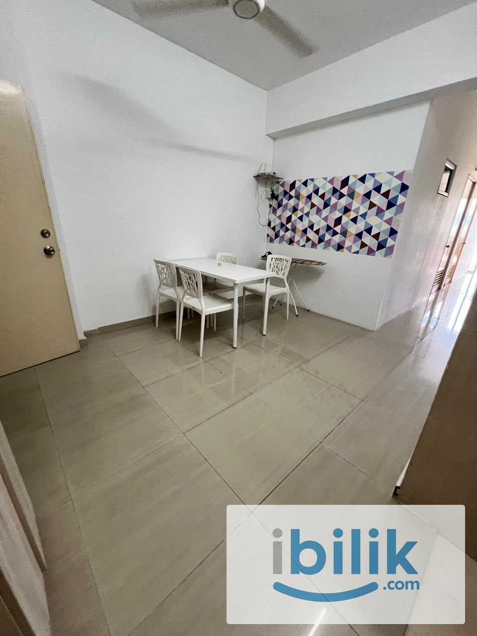 FEMALE UNIT(FULLY FURNISHED(WALKING DISTANCE TO KTM&MRT - Image 5