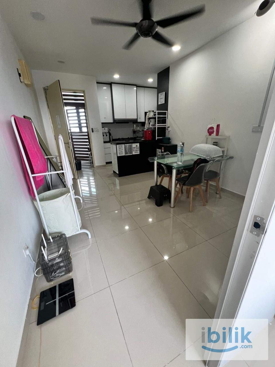 Fully Furnished Female Unit(Walking Distance to LRT) - Image 6