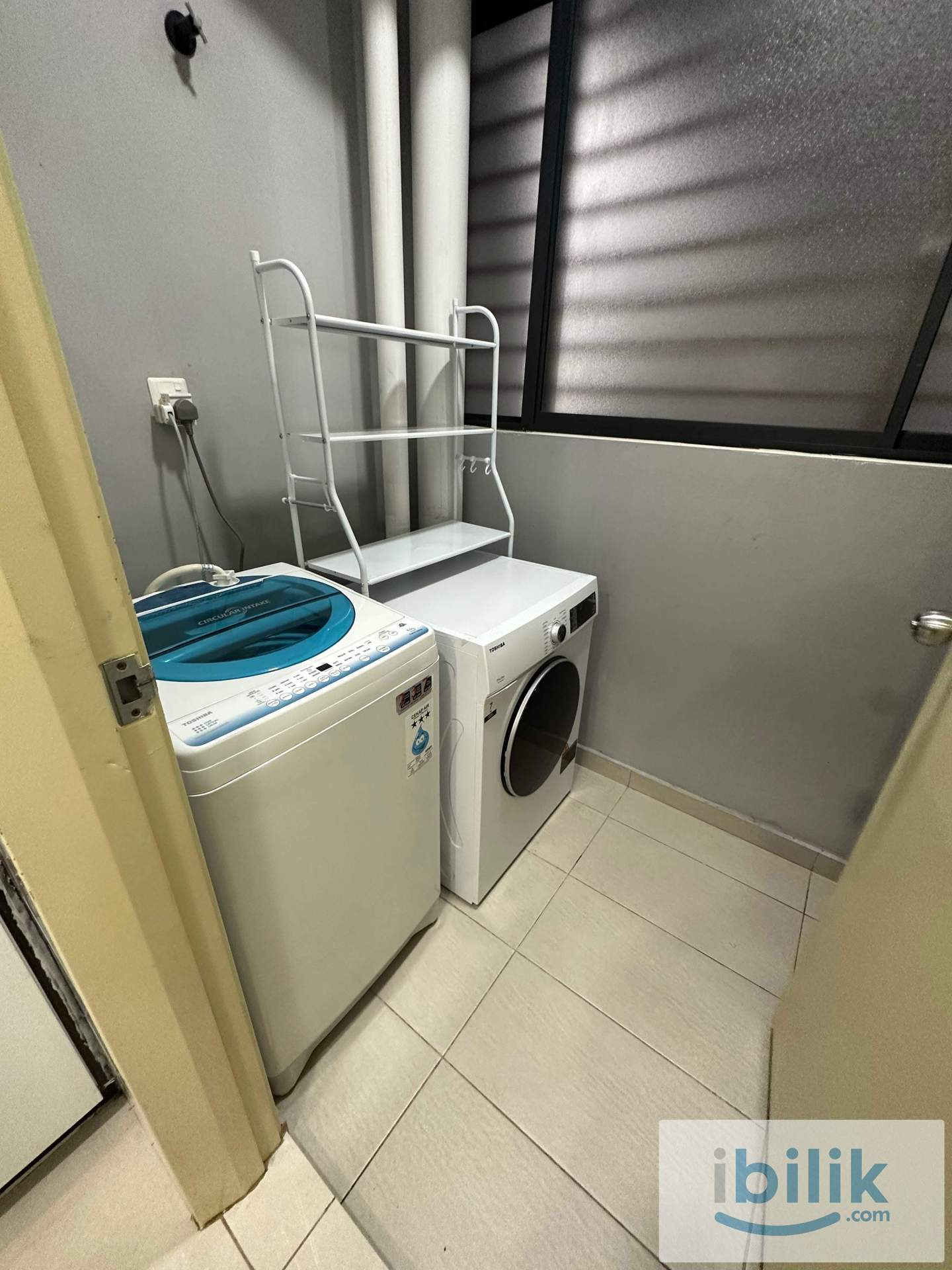FULLY FURNISHED FEMALE UNIT NEXT TO LRT - Image 3
