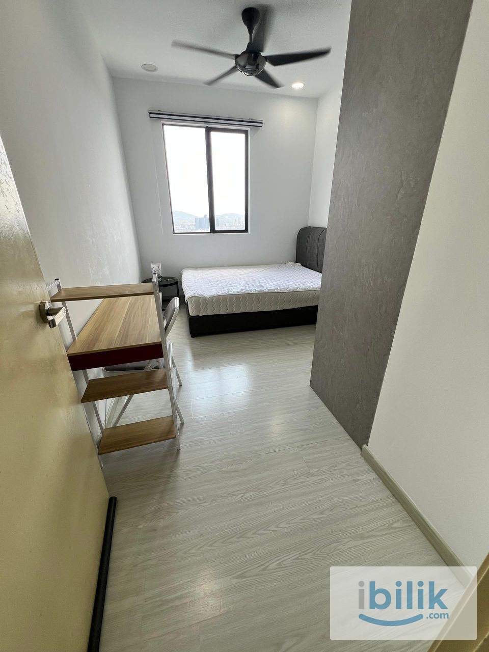 FEMALE UNIT WALKING DISTANCE TO LRT(FULLY FURNISHED) - Image 1