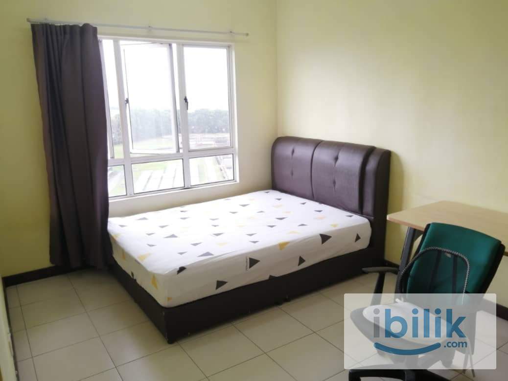 Master Room - Image 1