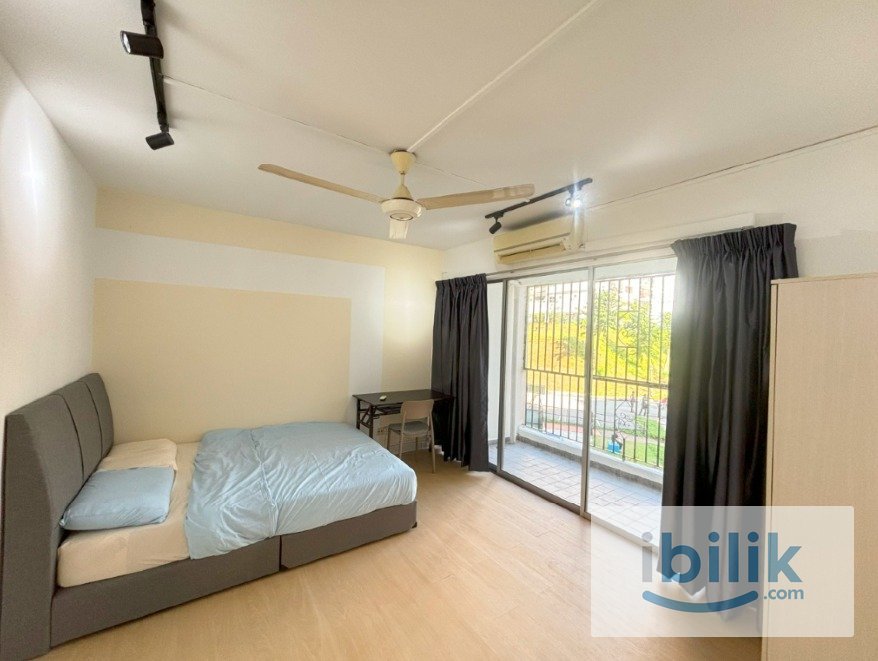 【New Renovate + Near UM】Balcony room for rent - Image 3