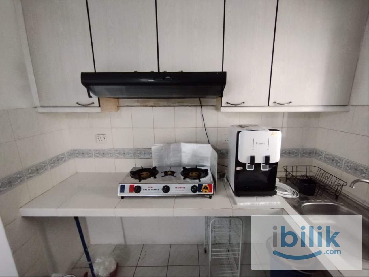 【Female Only】Near UM, Near Bangsar Vertical Tower Middle Room - Image 2