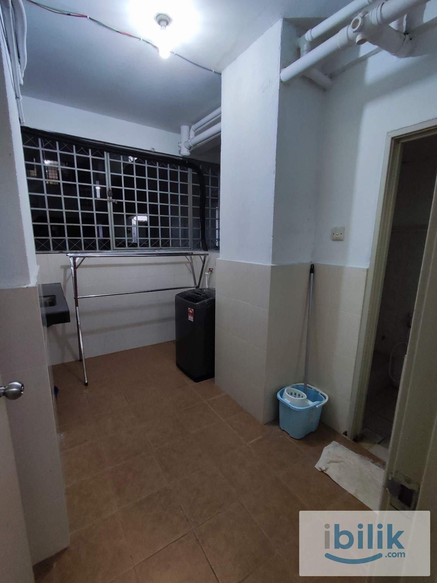FEMALE UNIT | MIDDLE ROOM FOR RENT @ Vista Komanwel B, Bukit Jalil - Image 6