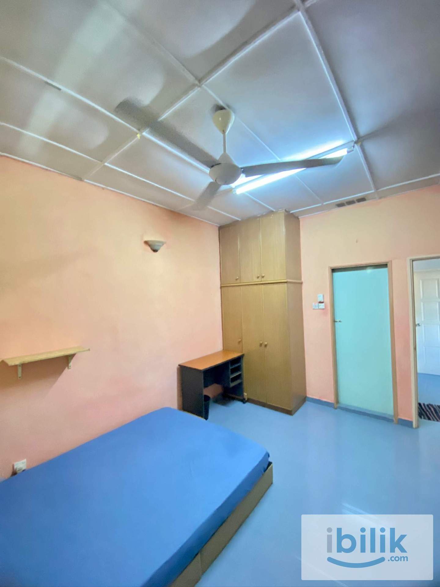 MASTER Room - Near to LRT - Image 2