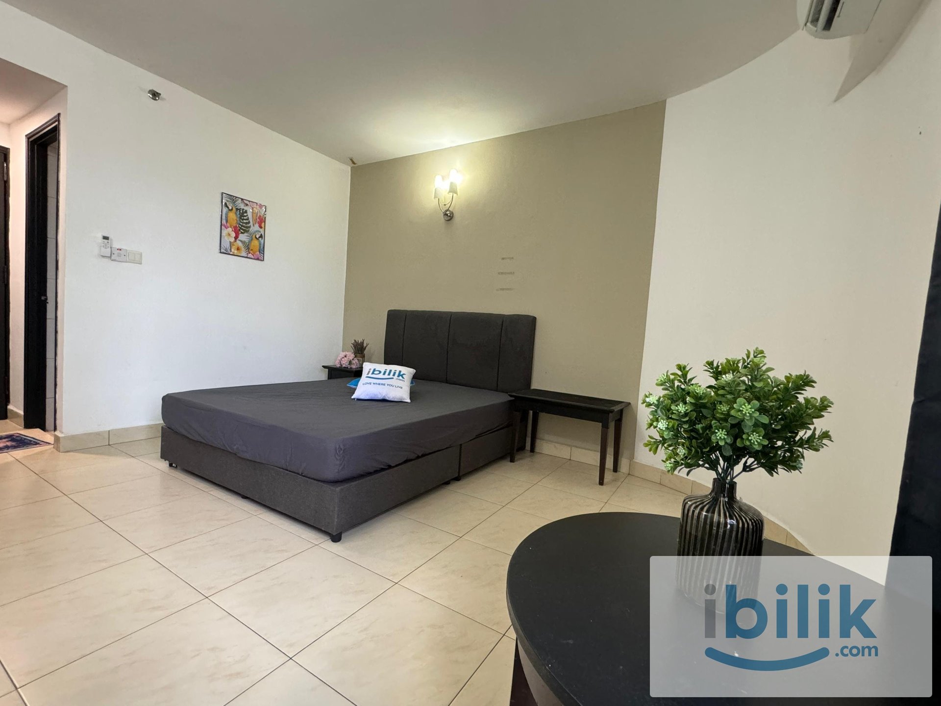 📍CIQ MASTER ROOM FOR RENT💰LOW DEPOSIT🛏️Master Room Near R&F at CIQ, Johor Bahru - Image 1