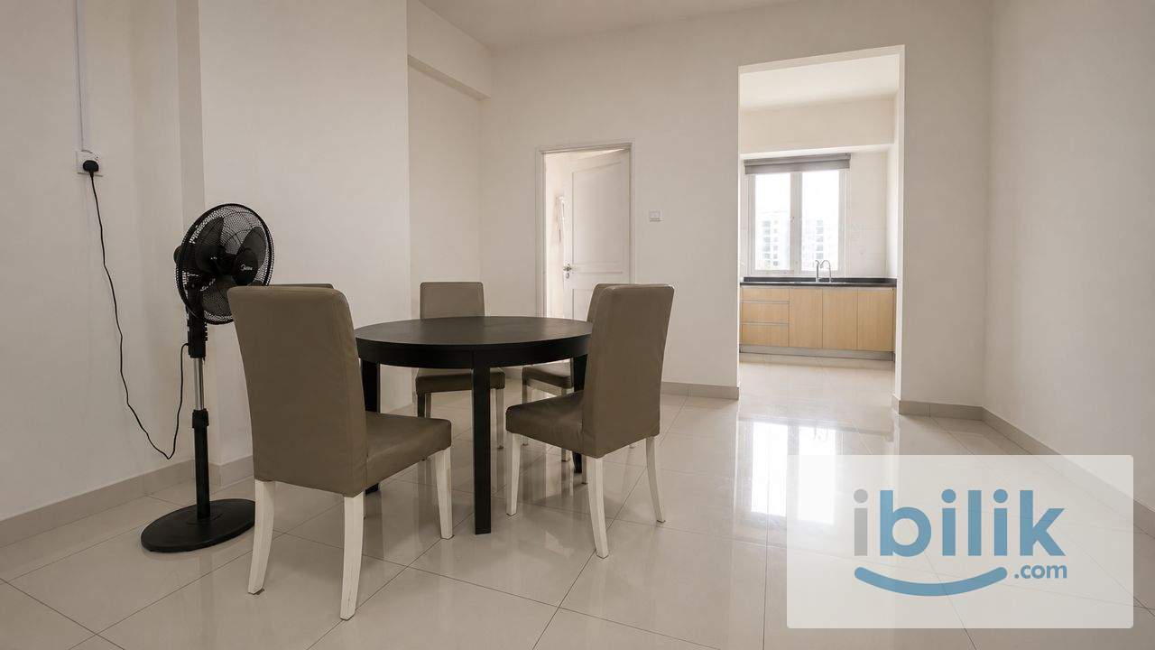Middle Room at Orange Regency Condominium, Butterworth, Seberang Perai - Image 7