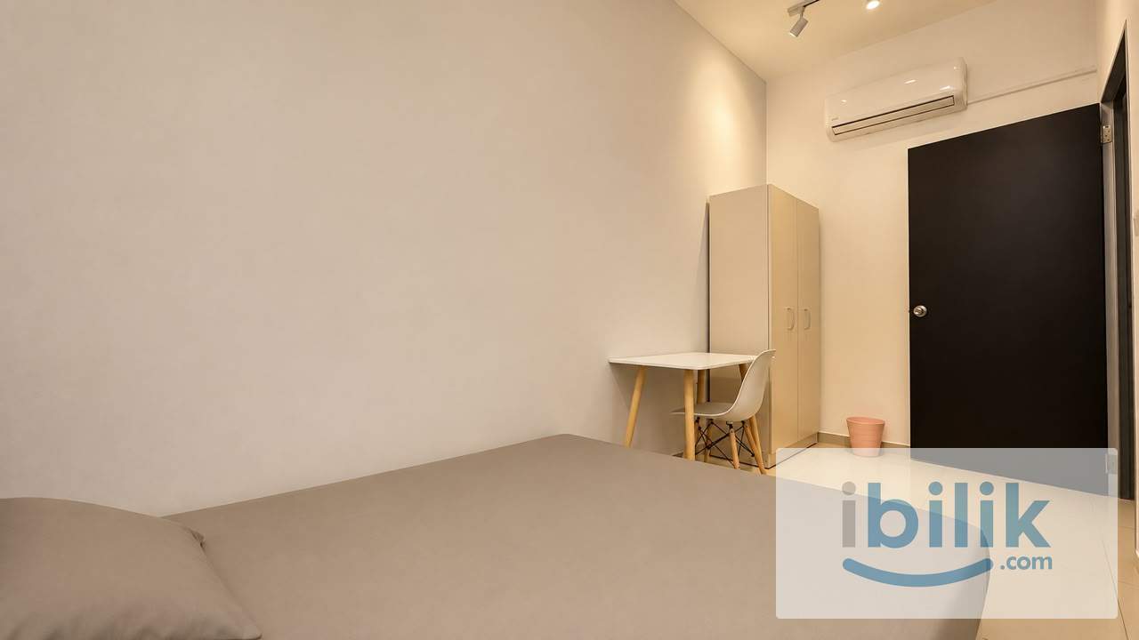 🌟 Cozy Middle Room For Rent @ Sunway Cassia, Batu Maung - Image 2