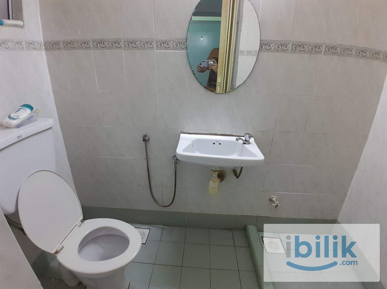 [Pelangi Damansara] Medium Room Near MRT Mutiara Damansara, Bandar Utama, Ikea - Image 2