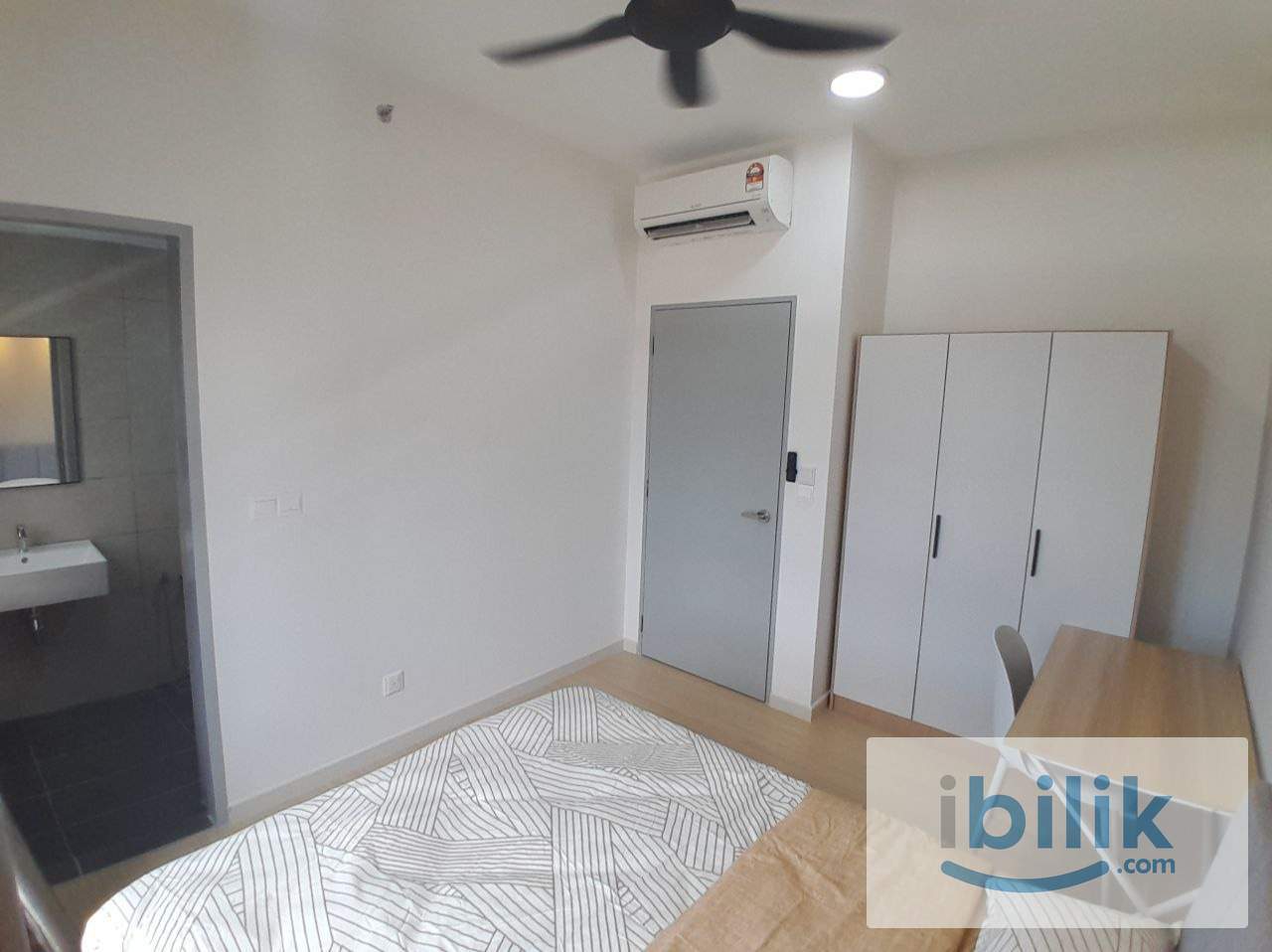 [M Luna] Mixed Gender Unit Master Room Rent Near Selayang, Batu Caves, Jinjang - Image 6