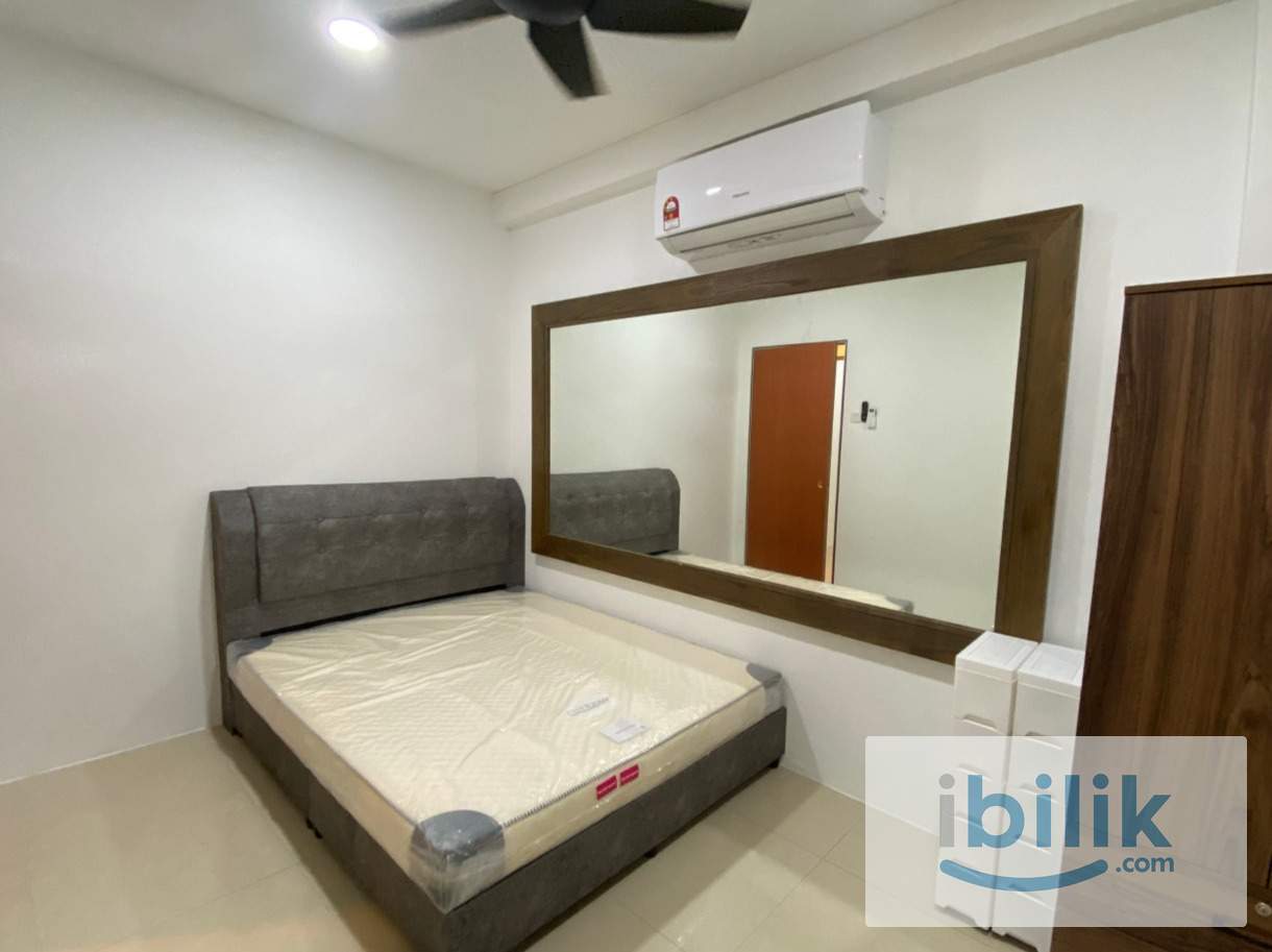 [Bintang Goldhill] Female Unit Room Rent Next TRX Mall, Walk 5 min to TRX MRT, Bukit Bintang - Image 1
