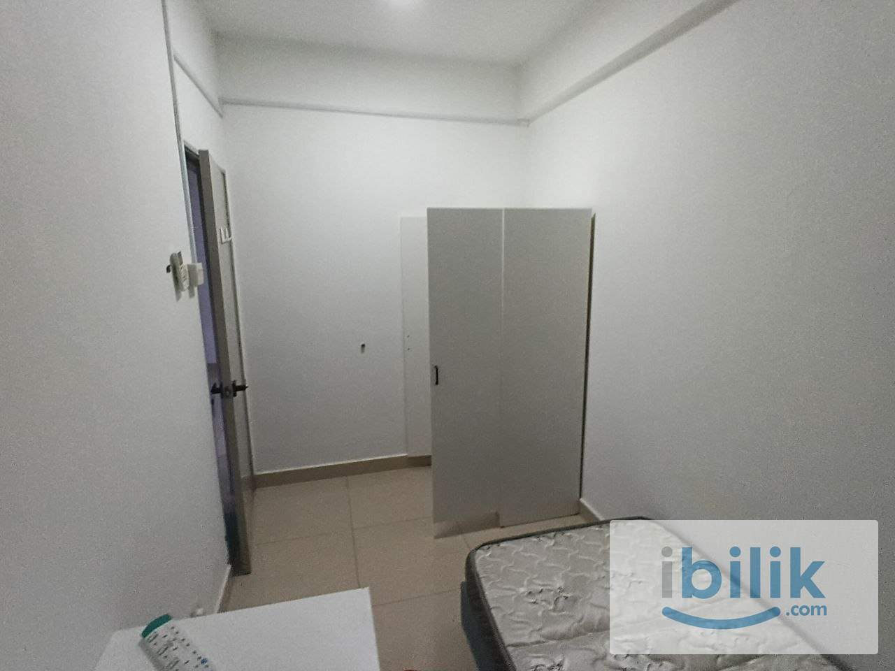 [Casa Residenza] July Vacant Chinese Unit Single Room Rent Near MRT & SEGi University, Emporis, Thomson Hospital - Image 4