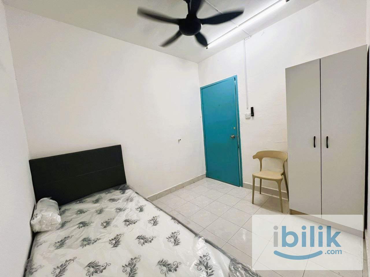 [Flora Damansara] Male Unit Room Rent  - Image 1