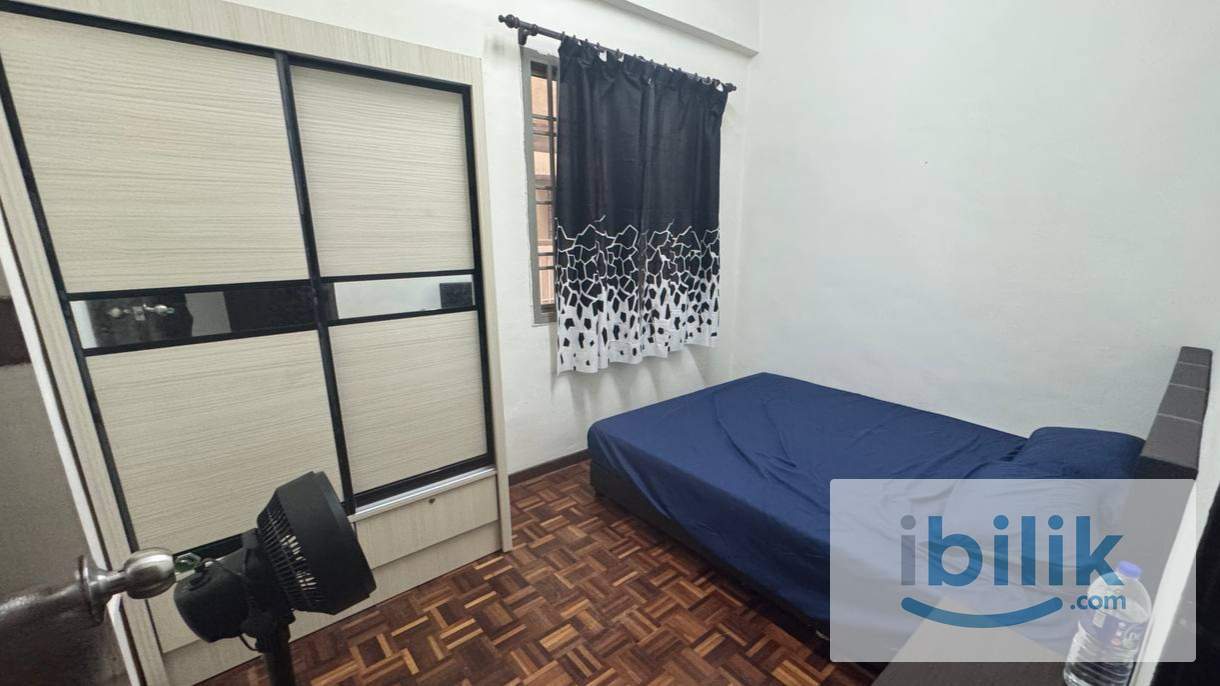 Queen Bedroom RENTAL - Image 1