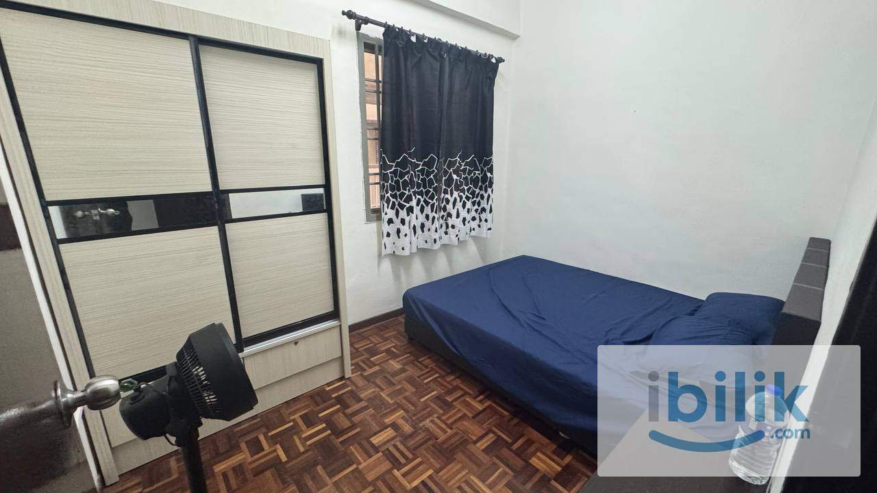 All Bedroom Big / Medium / Small room available - Image 1