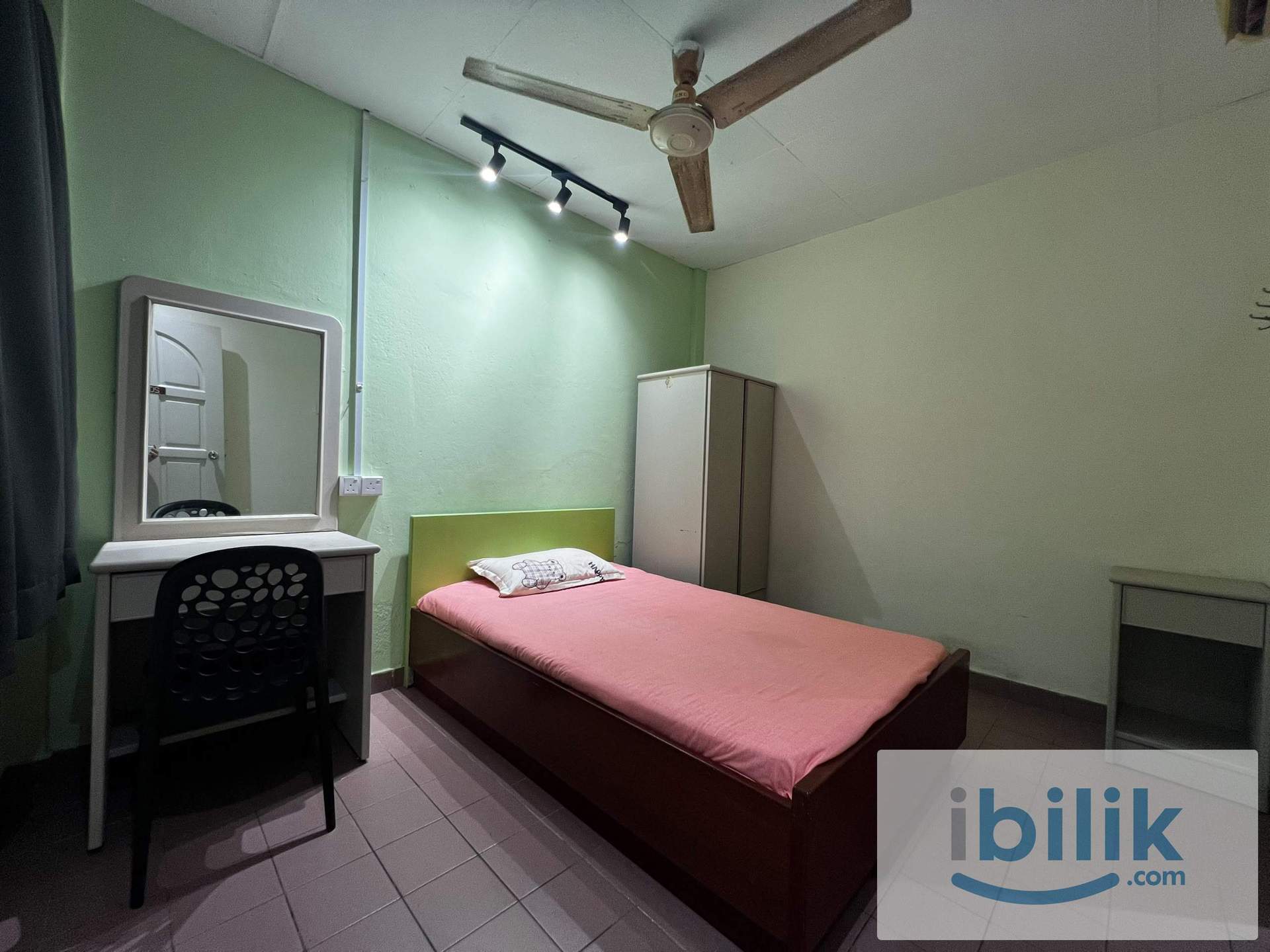 Private Bathroom 🛁, 3 Mins to LRT🚄, 6 Mins to HKL🏥, Zero Deposit ‼️ - Image 1