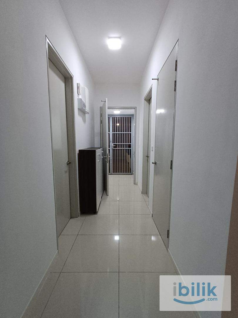 Single room with personal bathroom for rent at Nadayu 801 - Image 6