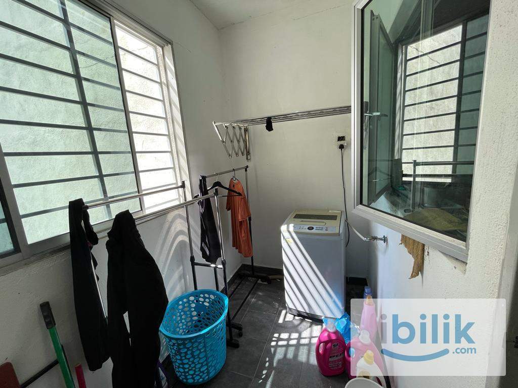 Medium Room for rent at Mutiara Anggerik Seksyen 15 Shah Alam - Image 7