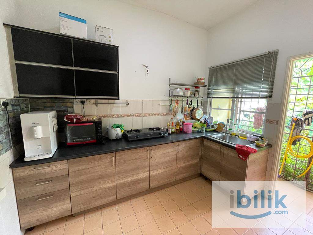 Medum size room at Seksyen 7 Shah Alam - Image 9