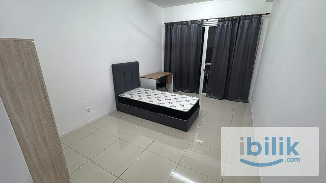 Room with balcony Female only unit at Nadayu 801  - Image 4