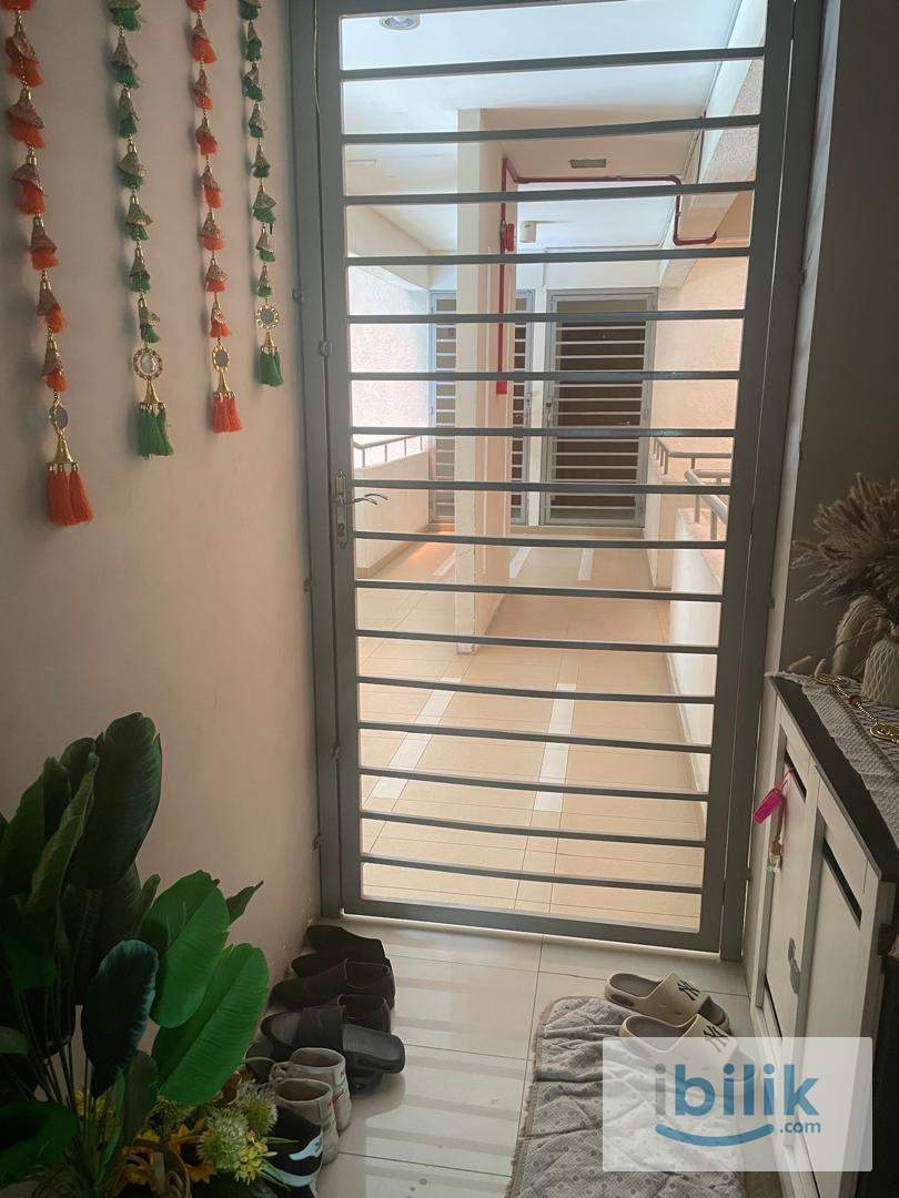 room - Image 5