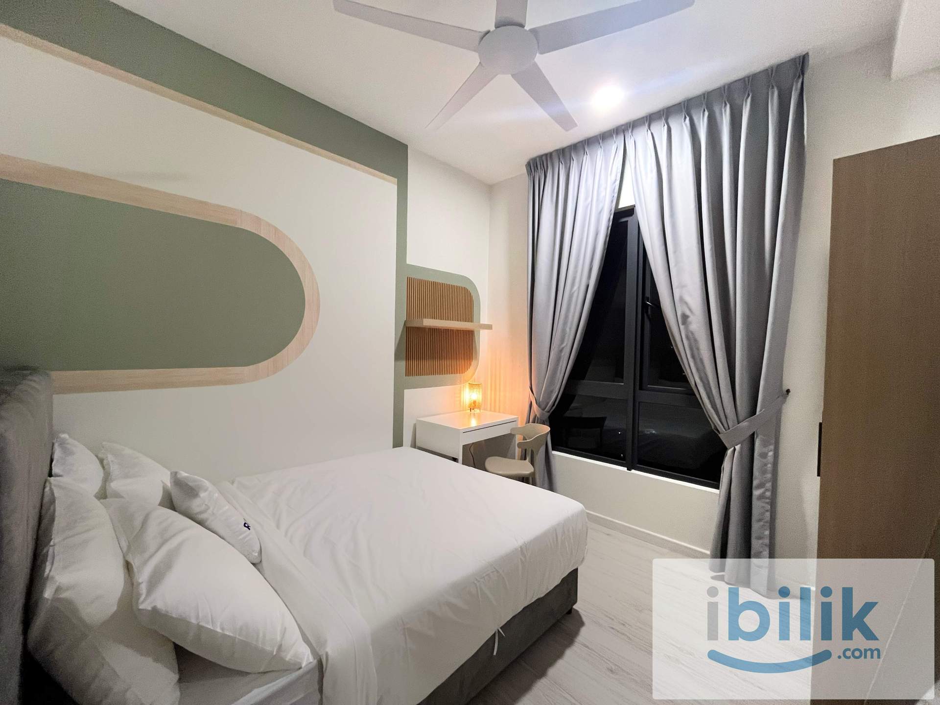 middle perempuan room meta residence seri kembangan - Image 3