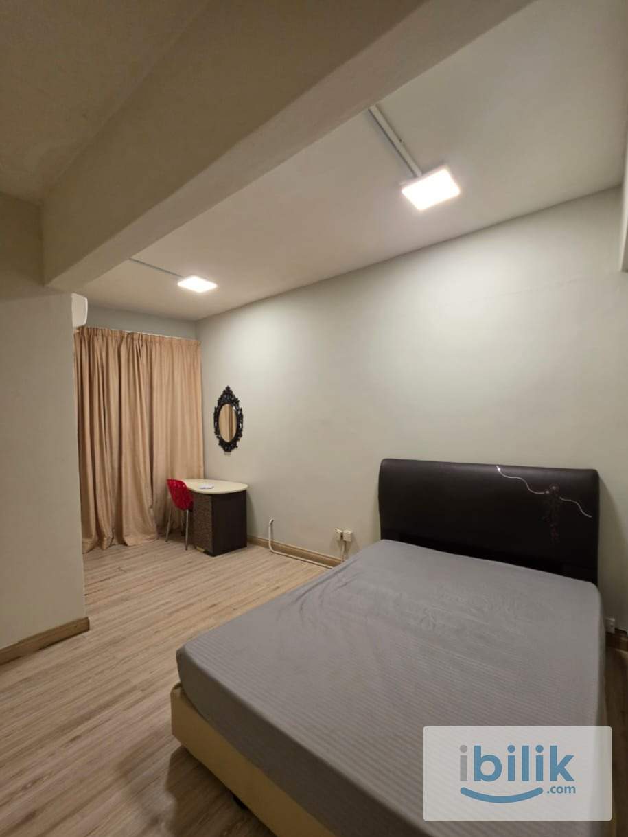 Zero Deposit 🏡 Co-Living Room at Hotel Orange Pekoe@ KL City Center - Image 6