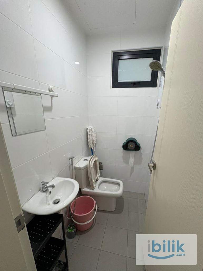 Single Room Jelutong Karpal Singh Georgetown Greenlane Sungai Pinang USM  - Image 2