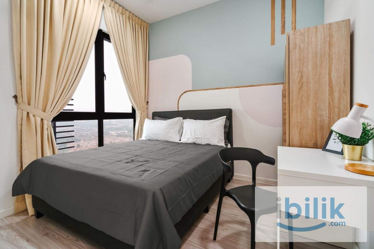 Exclusive Fully Furnished Private Medium Room, Walking Distance MRT - Image 3