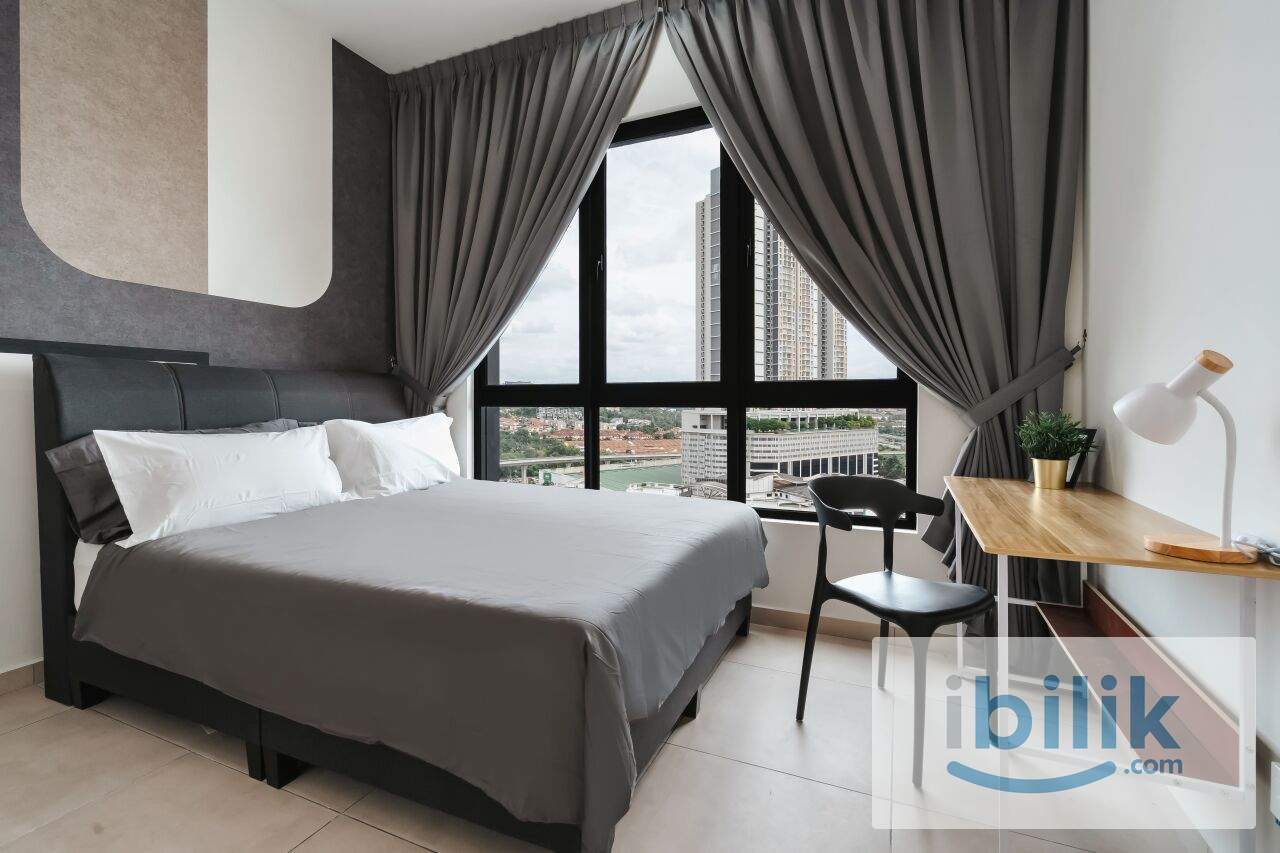 🏠🤩 EXCLUSIVE PRIVATE MEDIUM ROOM @META RESIDENCE, WALKING DISTANCE MRT - Image 1