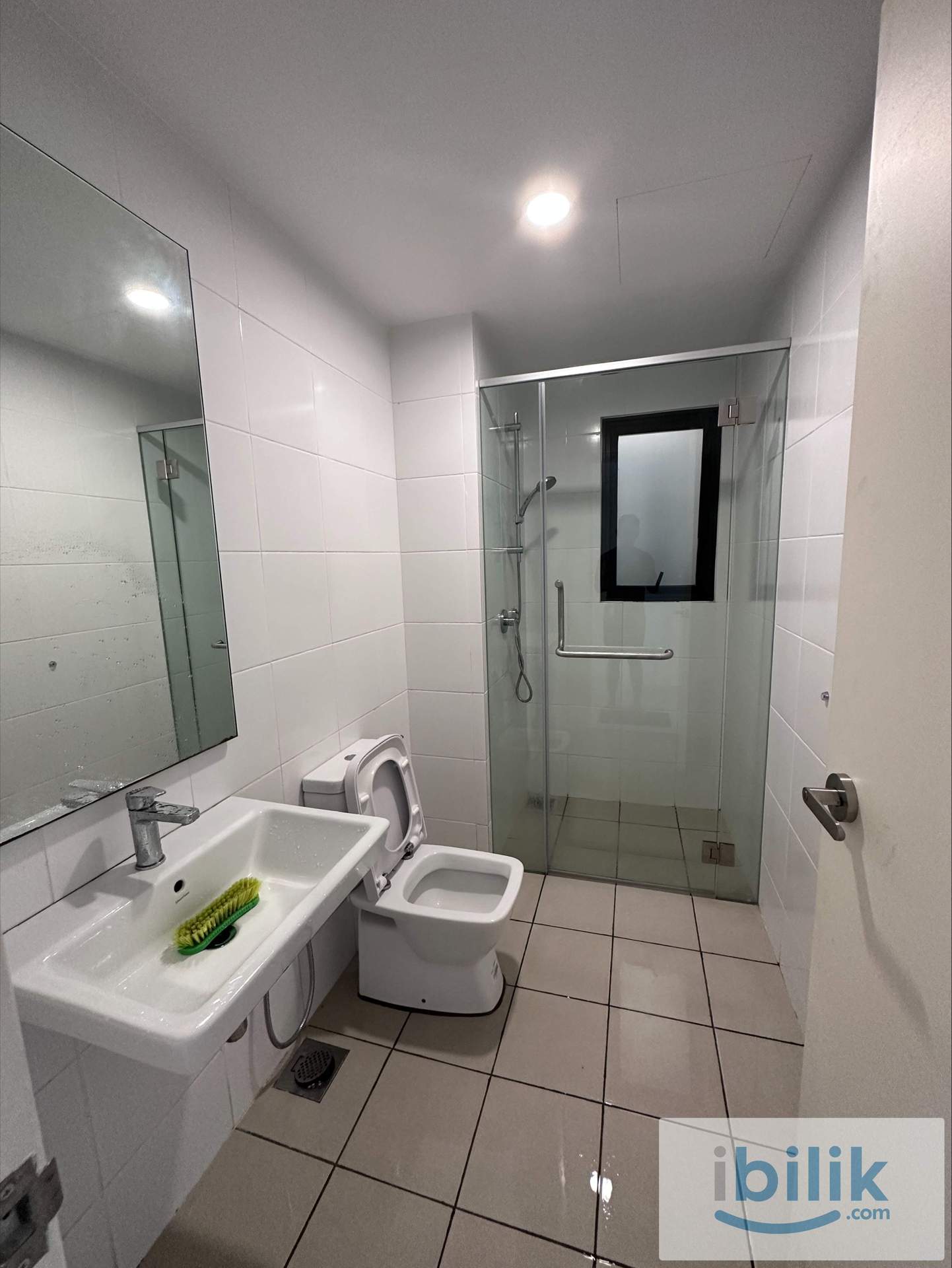 Parc 3 Medium Room Fully Furnished Walk to Sunway Velocity LRT MRT Maluri Move in NOW - Image 3
